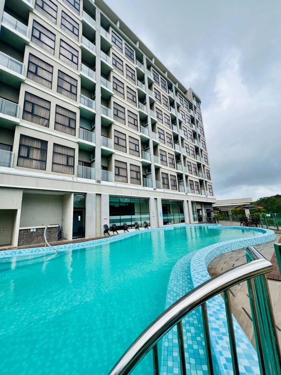 Hotel Livingston
